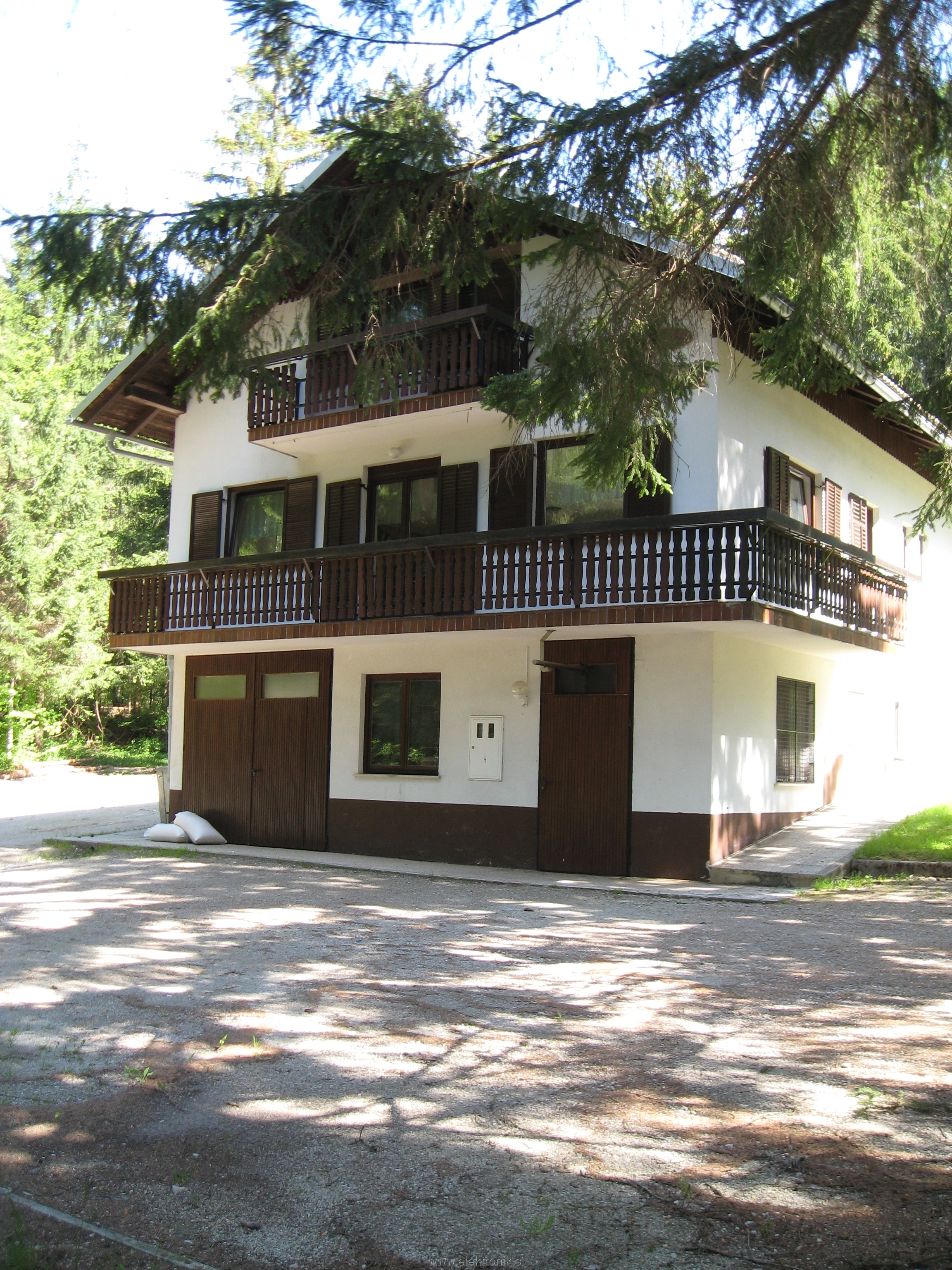 gornje jezero