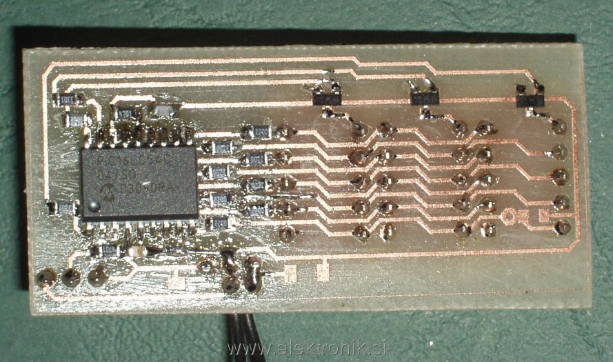 Termometer s PIC16C54 stran vezja