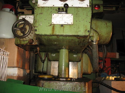 1330936654_konsolfraesmaschine-wmw-fss-foto-bild-55882915.jpg