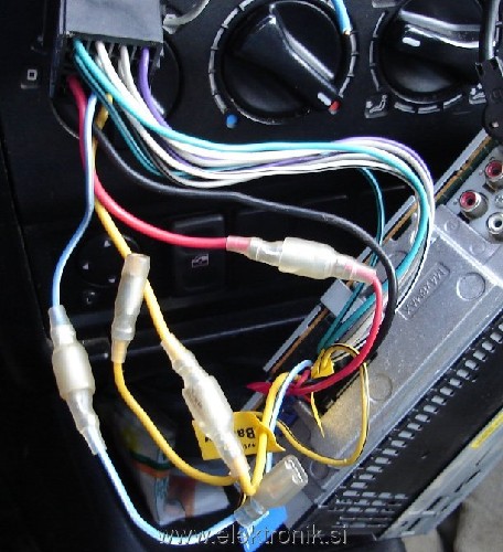 avtoradio_priklop_slika1.JPG