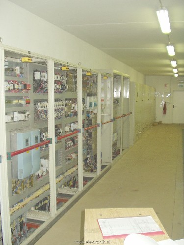 center1.jpg