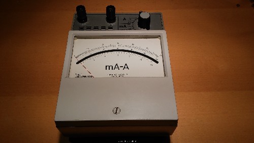 ISKRA BL0120 DC ampermeter.jpg