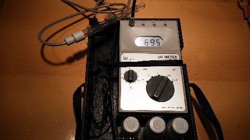 ISKRA MA 5722 pH meter.jpg