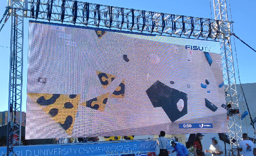 led 2.jpg