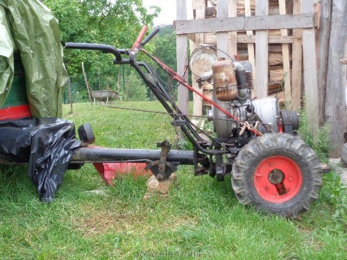 Rotax bočno b (2).jpg