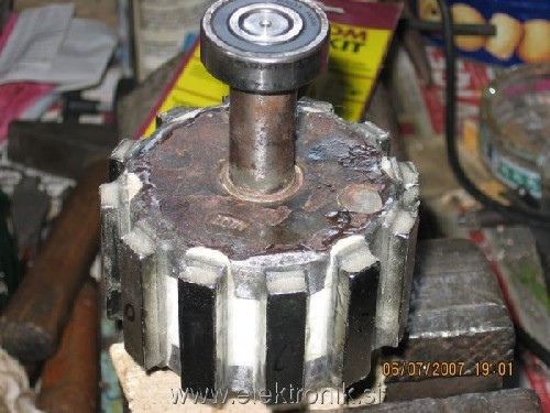 Rotor z magneti 40x10x5.jpg