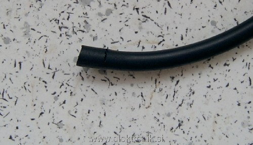 SV400016R.JPG